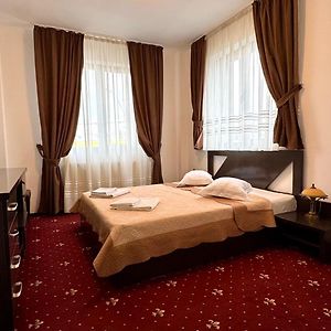 Suite King